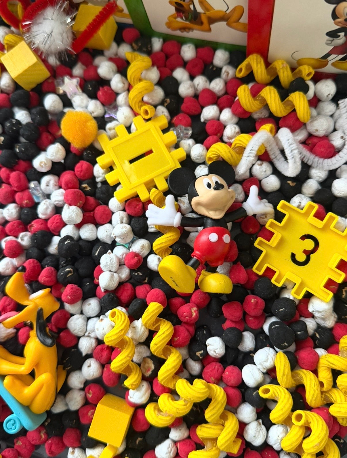 Mikey Mouse Kit